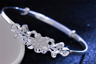 銀飾世家 傳承與創(chuàng)新的珠寶藝術